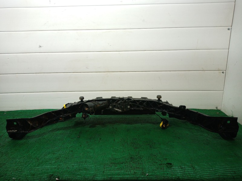 Recambio de panel frontal para ford focus iii 1.6 ti referencia OEM IAM   