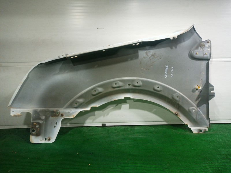 Recambio de aleta delantera derecha para ford tourneo connect 1.8 tdci /tddi /di referencia OEM IAM   