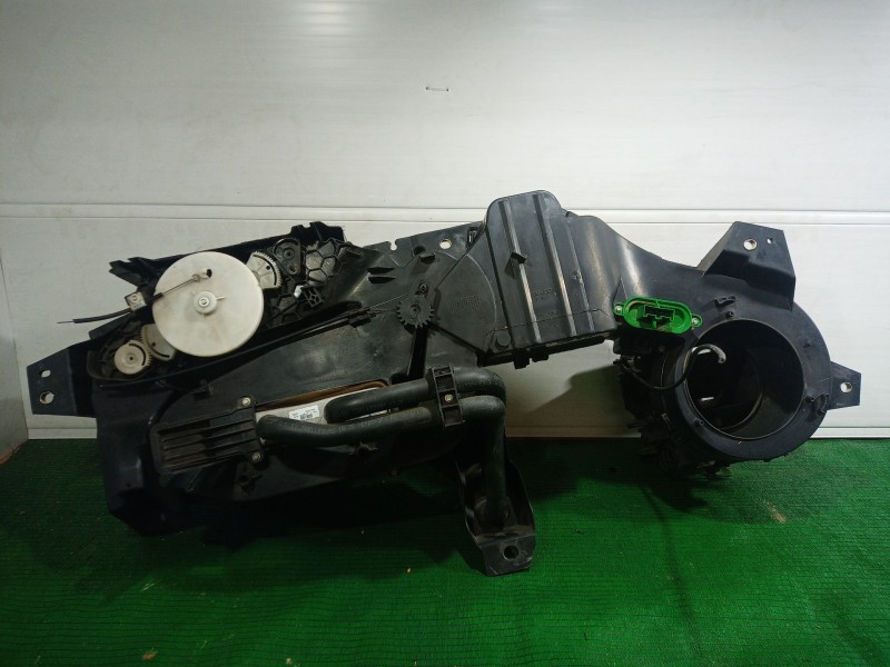 Recambio de calefaccion entera normal para iveco daily iv furgoneta 65c15 referencia OEM IAM   