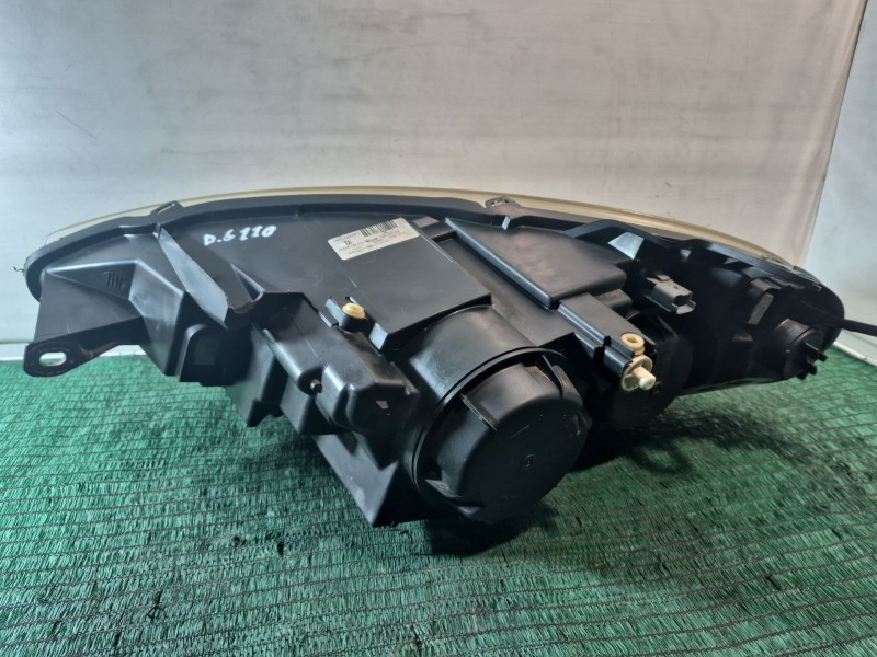 Recambio de faro derecho para peugeot 807 (eb_) 2.0 hdi referencia OEM IAM   