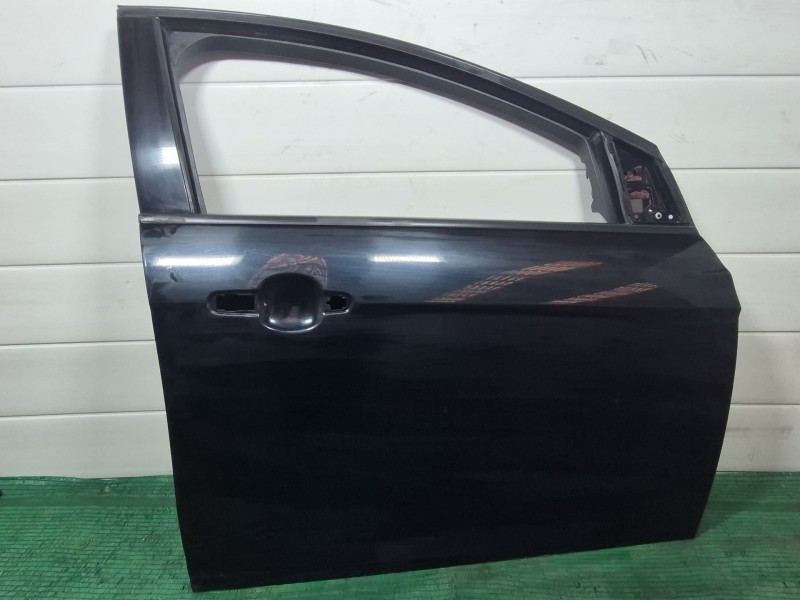Recambio de puerta delantera derecha para ford focus iii 1.6 ti referencia OEM IAM   