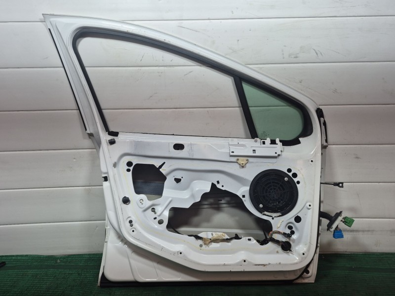Recambio de puerta delantera izquierda para peugeot 308 i (4a_, 4c_) 1.6 hdi referencia OEM IAM   