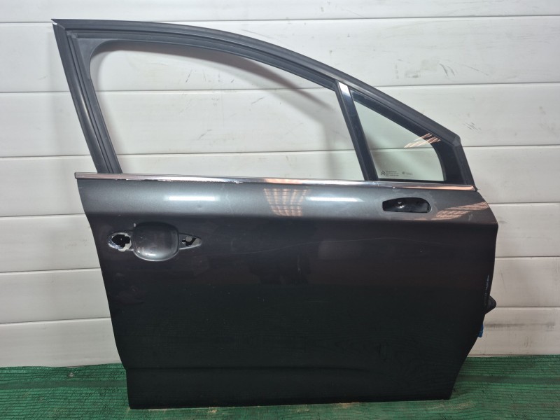 Recambio de puerta delantera derecha para citroën c4 ii (nc_) 1.6 hdi 90 referencia OEM IAM   