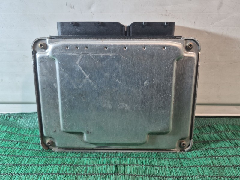 Recambio de centralita motor uce para volkswagen polo (6n2) 1.4 tdi referencia OEM IAM   