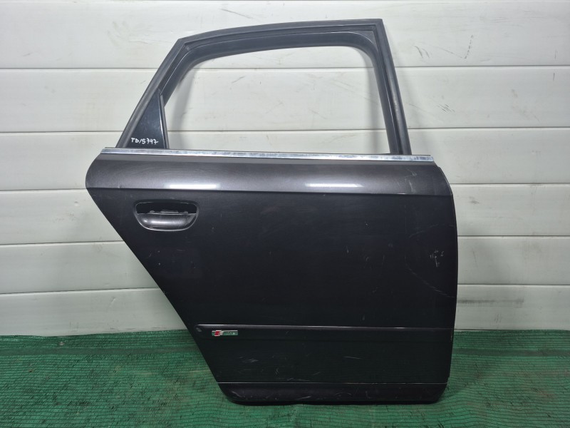 Recambio de puerta trasera derecha para audi a4 b7 (8ec) 2.0 referencia OEM IAM   