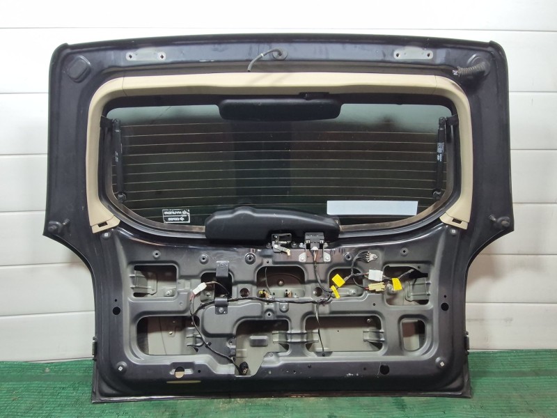 Recambio de porton trasero para hyundai tucson (jm) 2.0 crdi referencia OEM IAM   