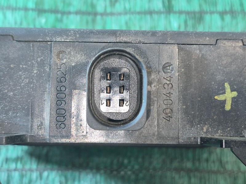 Recambio de modulo electronico para seat altea (5p1) 2.0 tdi 16v referencia OEM IAM 6Q0906625 400434A 6Q0906625