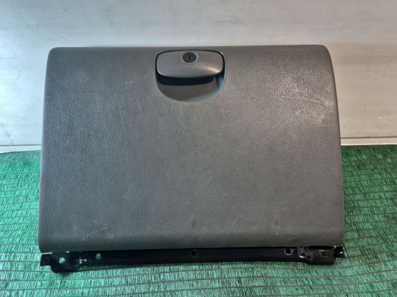 Recambio de guantera para hyundai santa fé i (sm) 2.0 crdi 4x4 referencia OEM IAM   