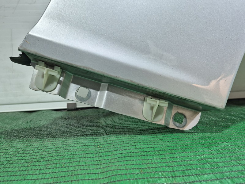 Recambio de aleta delantera derecha para mercedes-benz clase c (w203) c 220 cdi (203.006) referencia OEM IAM   