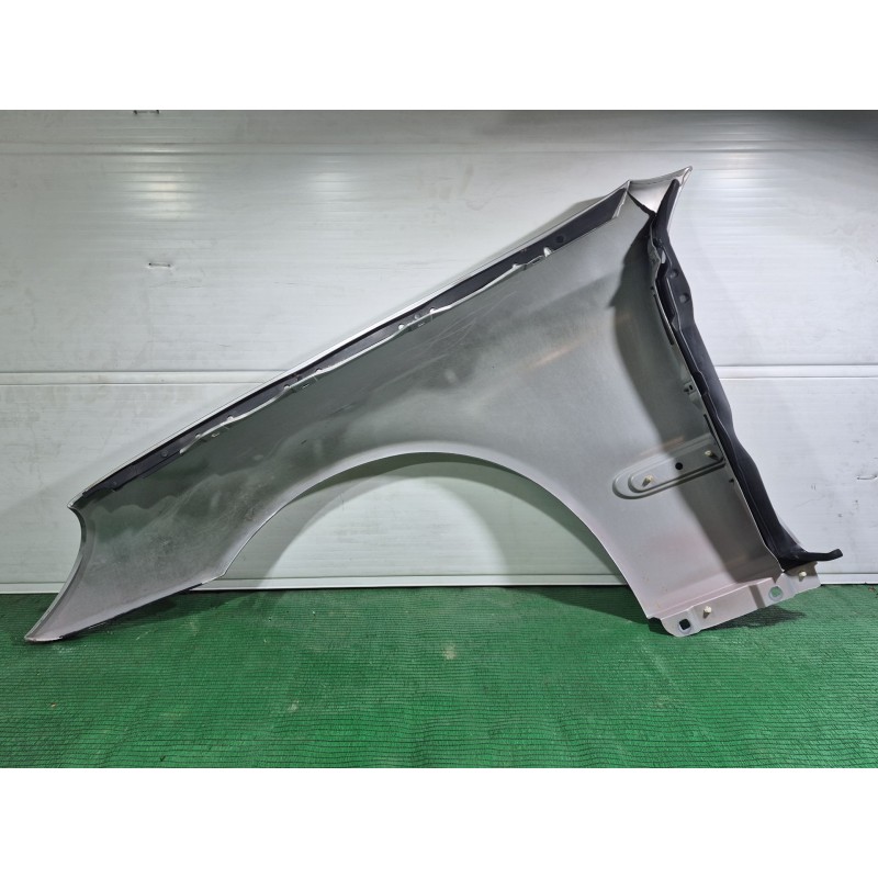 Recambio de aleta delantera derecha para mercedes-benz clase c (w203) c 220 cdi (203.006) referencia OEM IAM   