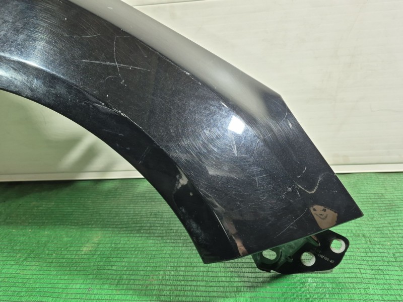 Recambio de aleta delantera derecha para ford focus iii 1.6 ti referencia OEM IAM   