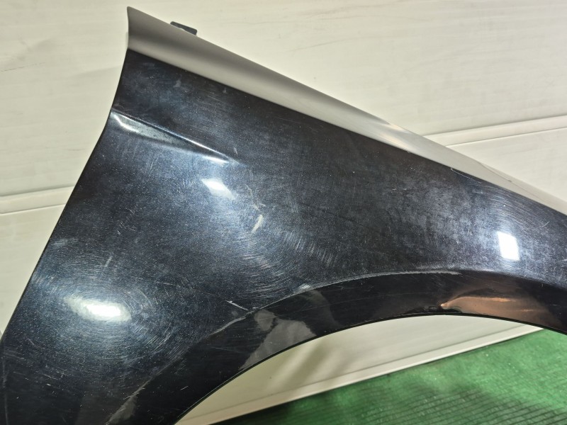 Recambio de aleta delantera derecha para ford focus iii 1.6 ti referencia OEM IAM   