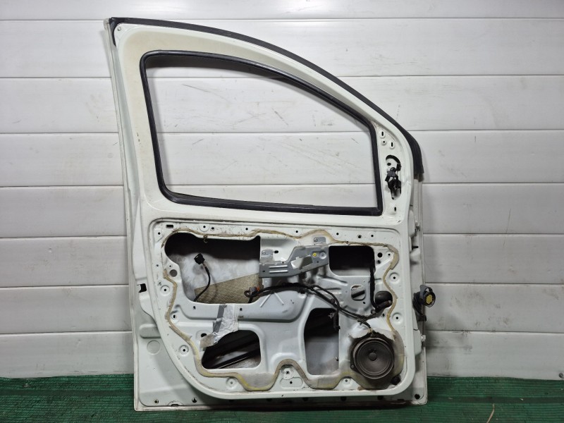 Recambio de puerta delantera izquierda para peugeot bipper (aa_) 1.3 hdi 75 referencia OEM IAM   