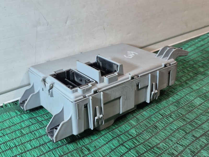 Recambio de caja reles / fusibles para peugeot bipper (aa_) 1.3 hdi 75 referencia OEM IAM   