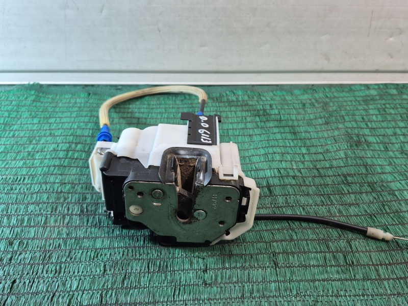 Recambio de cerradura puerta delantera derecha para peugeot bipper (aa_) 1.3 hdi 75 referencia OEM IAM   