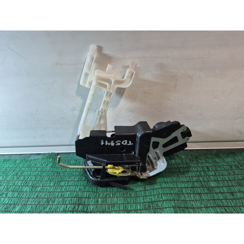 Recambio de cerradura puerta trasera derecha para hyundai santa fé i (sm) 2.0 crdi 4x4 referencia OEM IAM   