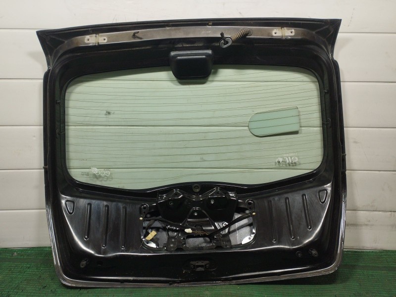 Recambio de porton trasero para dacia sandero ii (b8_) 1.2 referencia OEM IAM   