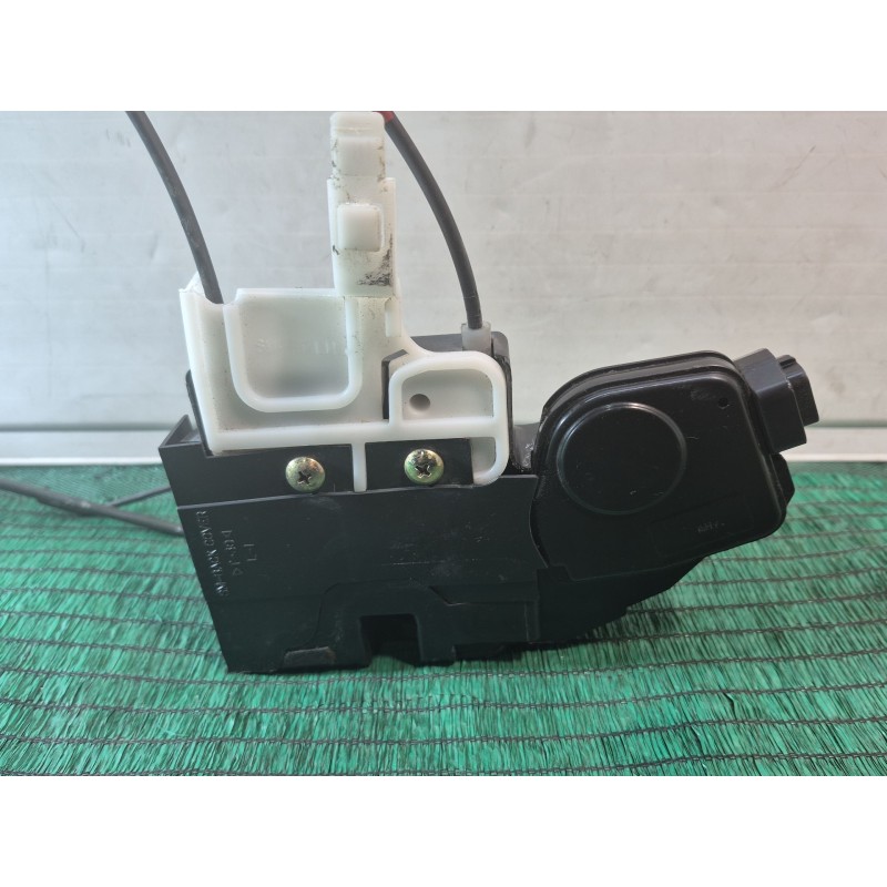 Recambio de cerradura puerta delantera izquierda para hyundai santa fé i (sm) 2.0 crdi 4x4 referencia OEM IAM   