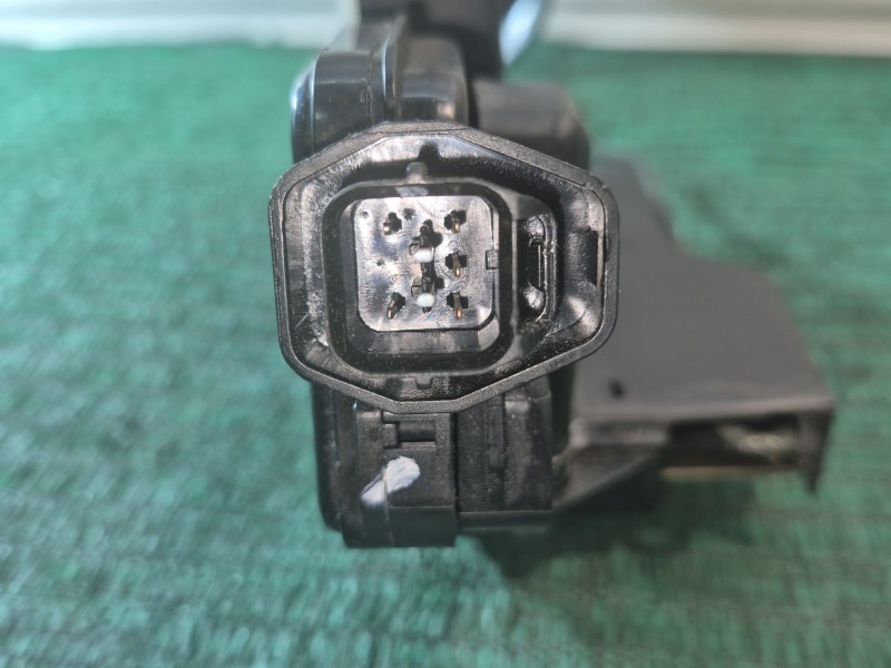 Recambio de cerradura puerta delantera izquierda para hyundai santa fé i (sm) 2.0 crdi 4x4 referencia OEM IAM   