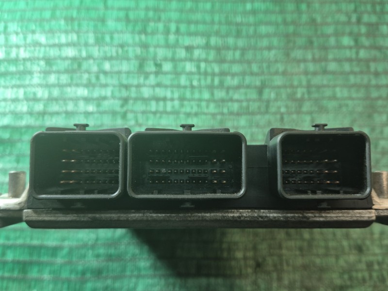 Recambio de centralita motor uce para peugeot 807 (eb_) 2.0 hdi referencia OEM IAM 0281011334 9649561880 9640938180