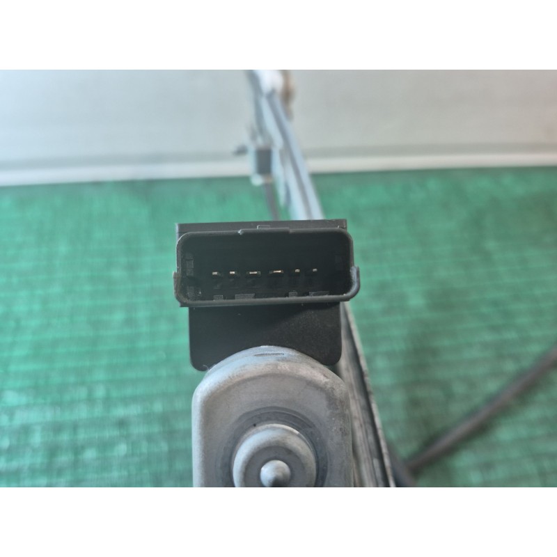 Recambio de elevalunas delantero izquierdo para renault laguna ii (bg0/1_) 1.6 16v (bg1g, bg1h) referencia OEM IAM   