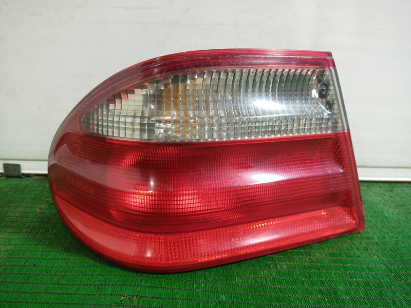 Recambio de piloto trasero izquierdo para mercedes-benz clase e (w210) e 320 cdi (210.026) referencia OEM IAM   