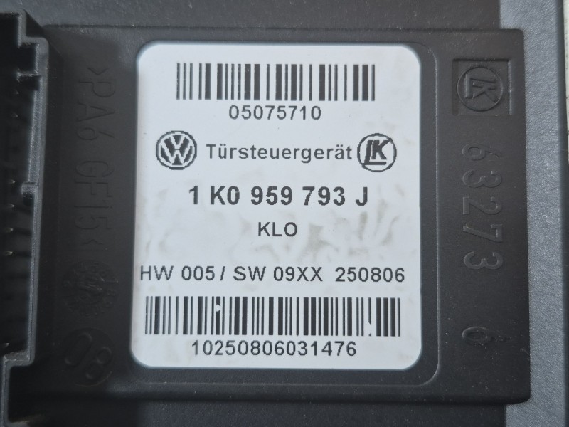 Recambio de motor elevalunas delantero izquierdo para volkswagen golf plus v (5m1, 521) 1.6 referencia OEM IAM   