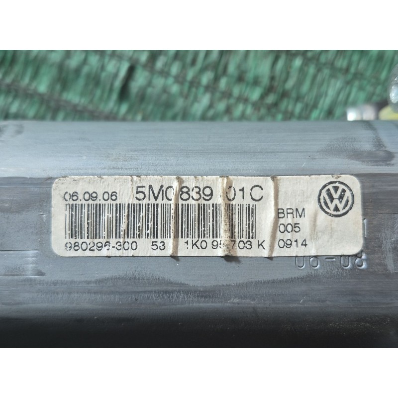 Recambio de motor elevalunas trasero izquierdo para volkswagen golf plus v (5m1, 521) 1.6 referencia OEM IAM 1K0959703K 5M083940