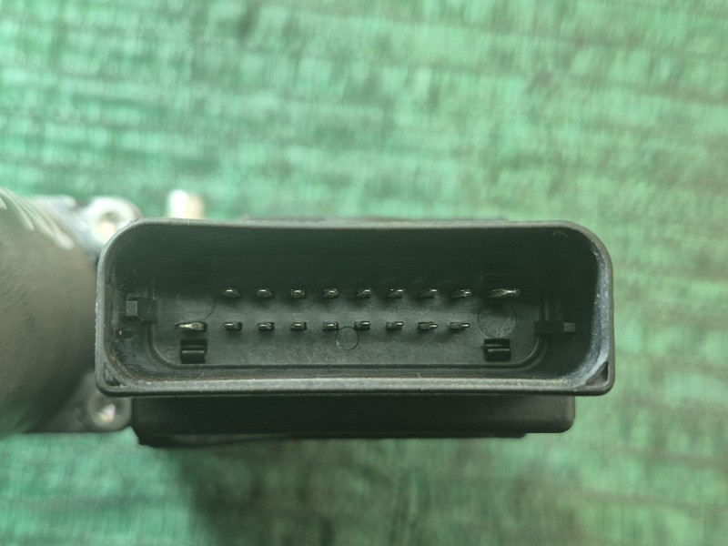 Recambio de motor elevalunas trasero derecho para volkswagen golf plus v (5m1, 521) 1.6 referencia OEM IAM   