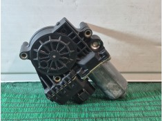 Recambio de motor elevalunas trasero izquierdo para audi a6 c5 (4b2, 4b4) 2.5 tdi referencia OEM IAM    2