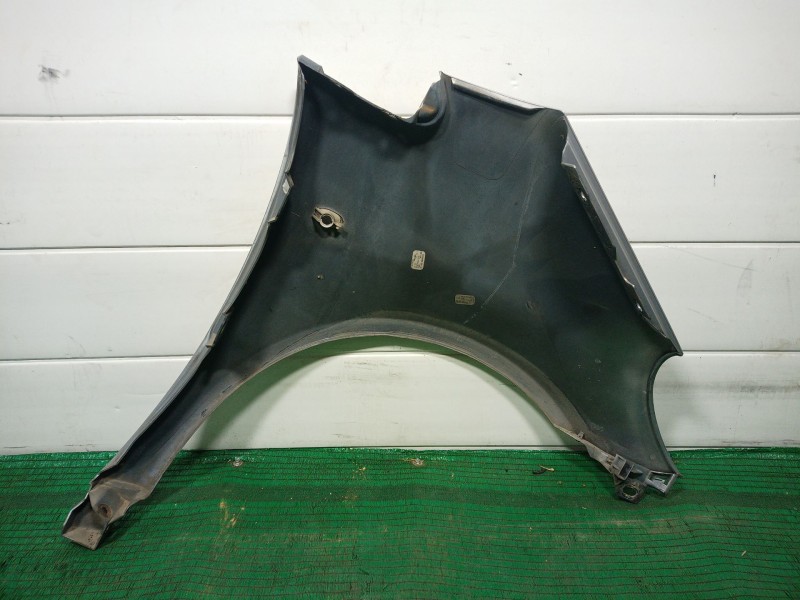 Recambio de aleta delantera izquierda para mercedes-benz clase a (w168) a 170 cdi (168.008) referencia OEM IAM   