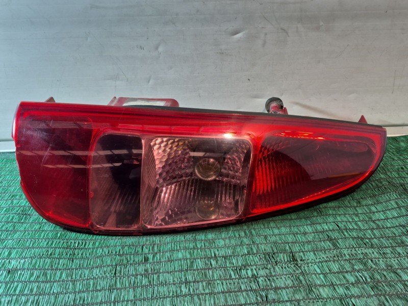 Recambio de piloto trasero izquierdo para peugeot 807 (eb_) 2.0 hdi referencia OEM IAM   