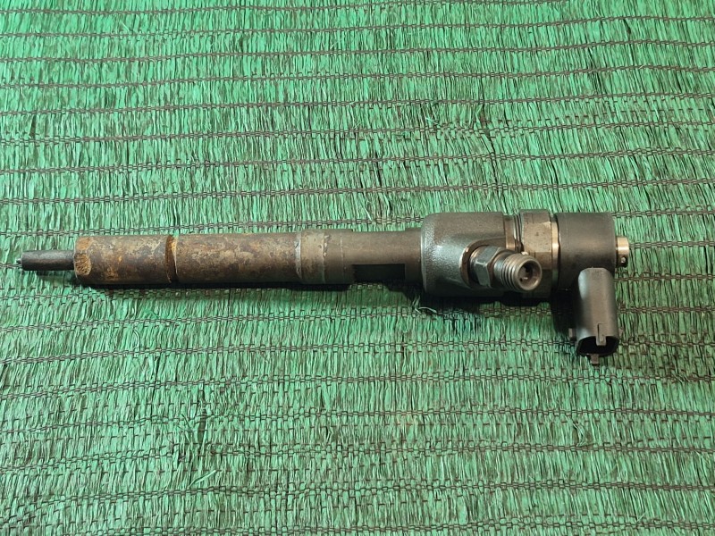 Recambio de inyector para opel astra gtc enjoy referencia OEM IAM   