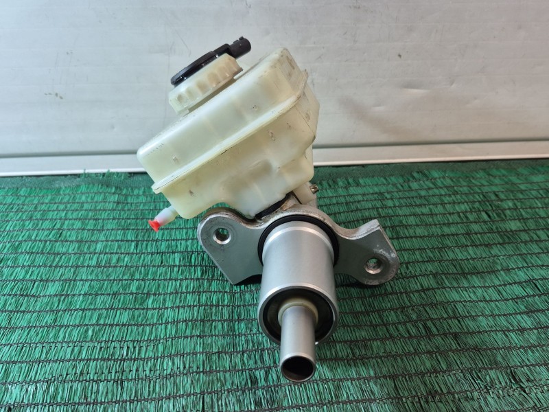 Recambio de bomba freno para bmw 5 touring (e61) 520 d referencia OEM IAM 32067179D 32067179D 32067179D