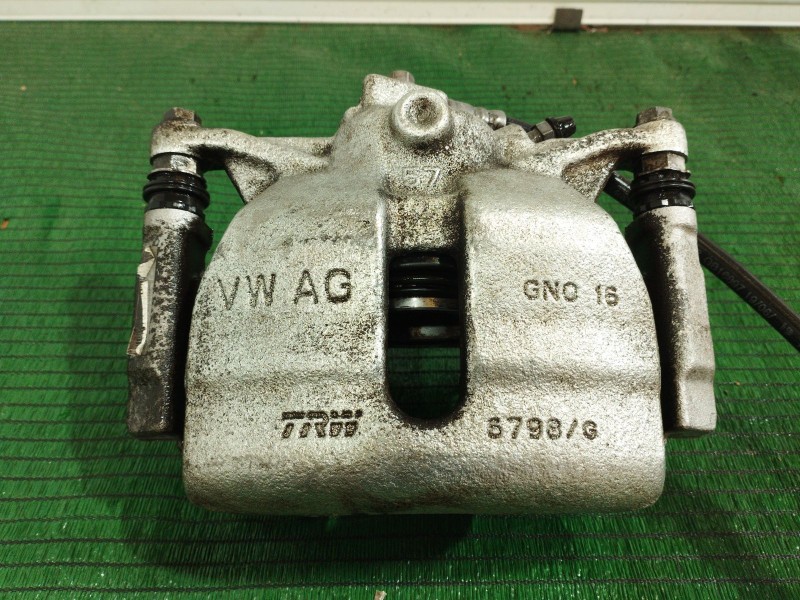 Recambio de pinza freno delantera izquierda para volkswagen tiguan (ad1, ax1) 1.5 tsi referencia OEM IAM   