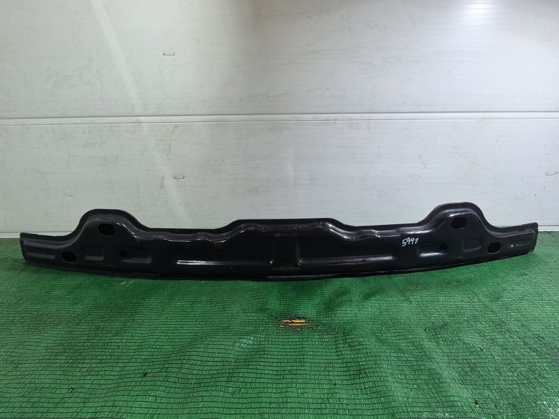 Recambio de refuerzo paragolpes delantero para hyundai santa fé i (sm) 2.0 crdi 4x4 referencia OEM IAM   