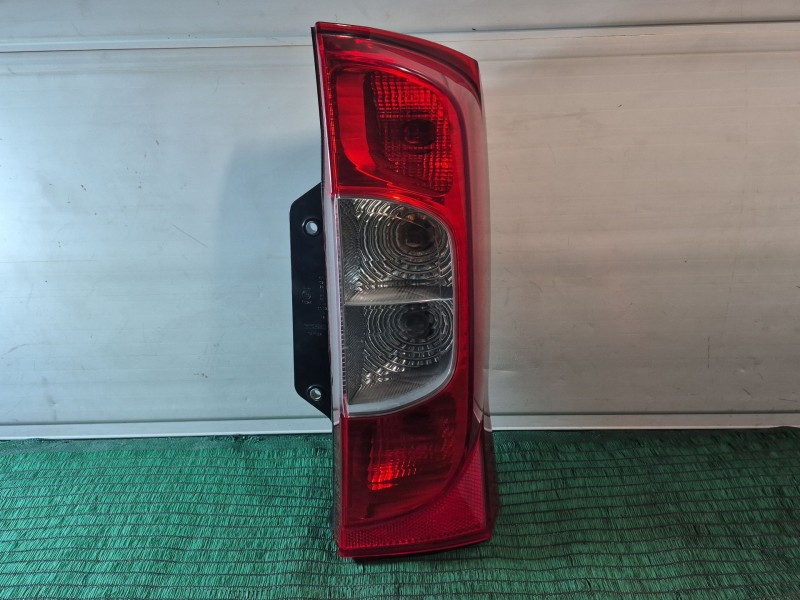 Recambio de piloto trasero derecho para peugeot bipper (aa_) 1.3 hdi 75 referencia OEM IAM   