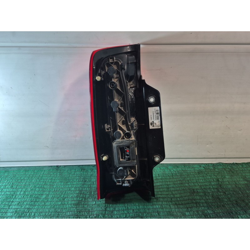 Recambio de piloto trasero derecho para peugeot bipper (aa_) 1.3 hdi 75 referencia OEM IAM   