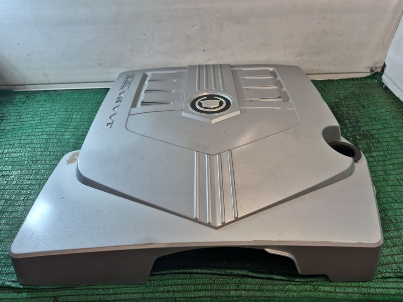 Recambio de tapa motor para cadillac cts 3.0 referencia OEM IAM   