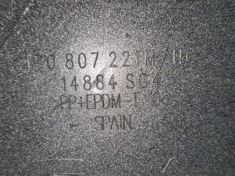 Recambio de paragolpes delantero para seat leon (1p1) 1.6 tdi referencia OEM IAM   