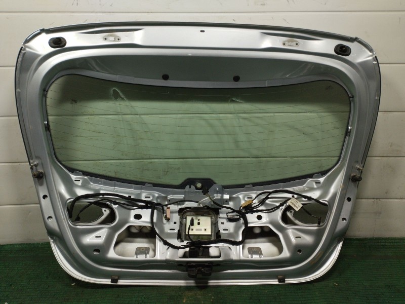 Recambio de porton trasero para seat leon (1p1) 1.6 tdi referencia OEM IAM   