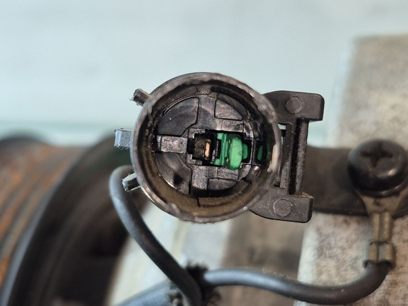 Recambio de compresor aire acondicionado para ssangyong rodius i 2.7 xdi referencia OEM IAM   