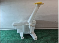Recambio de deposito limpia para toyota yaris (_p13_) 1.5 hybrid (nhp130_) referencia OEM IAM    2