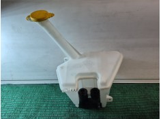 Recambio de deposito limpia para toyota yaris (_p13_) 1.5 hybrid (nhp130_) referencia OEM IAM   