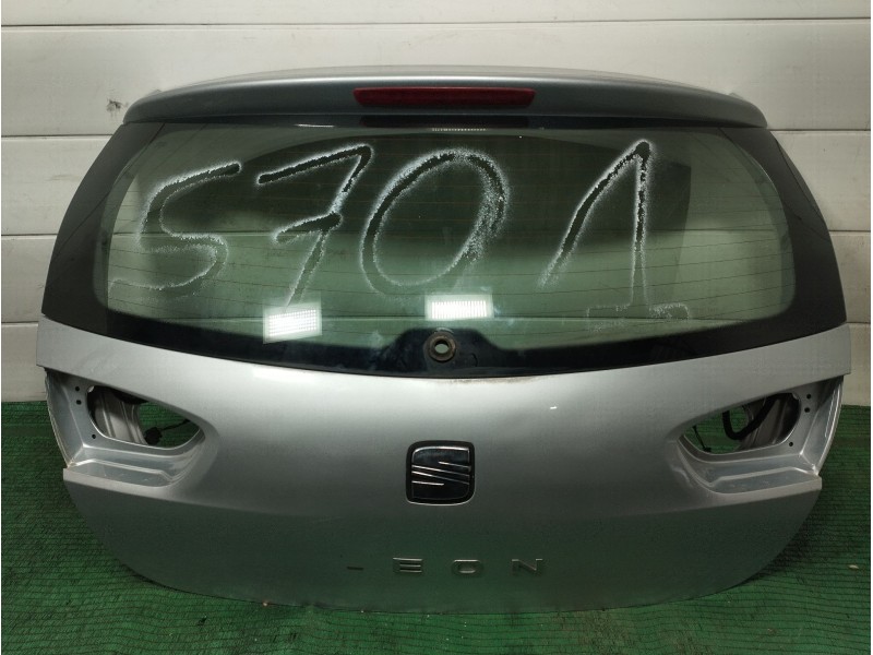 Recambio de porton trasero para seat leon (1p1) 1.6 tdi referencia OEM IAM   
