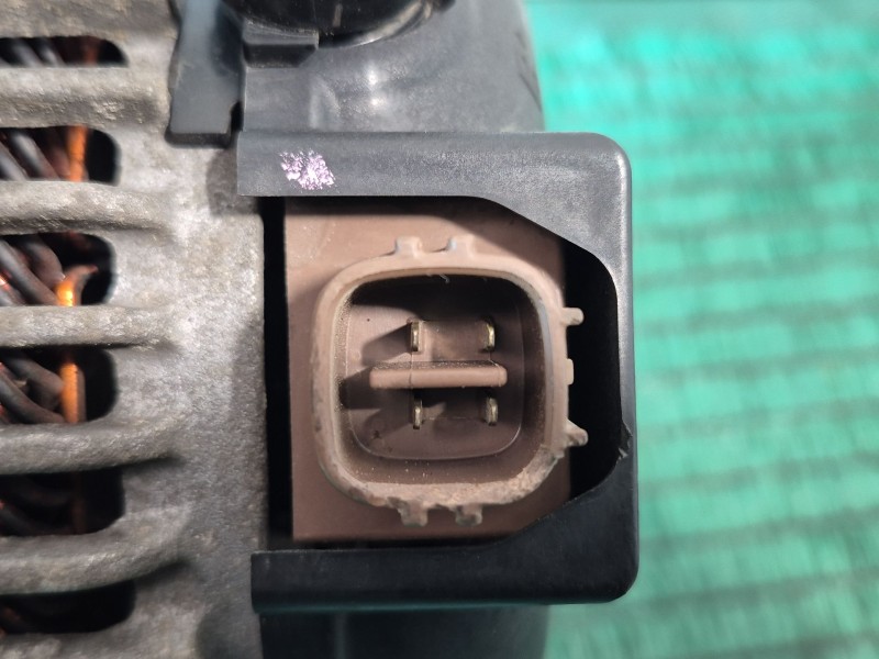 Recambio de alternador para toyota auris luna+ referencia OEM IAM   