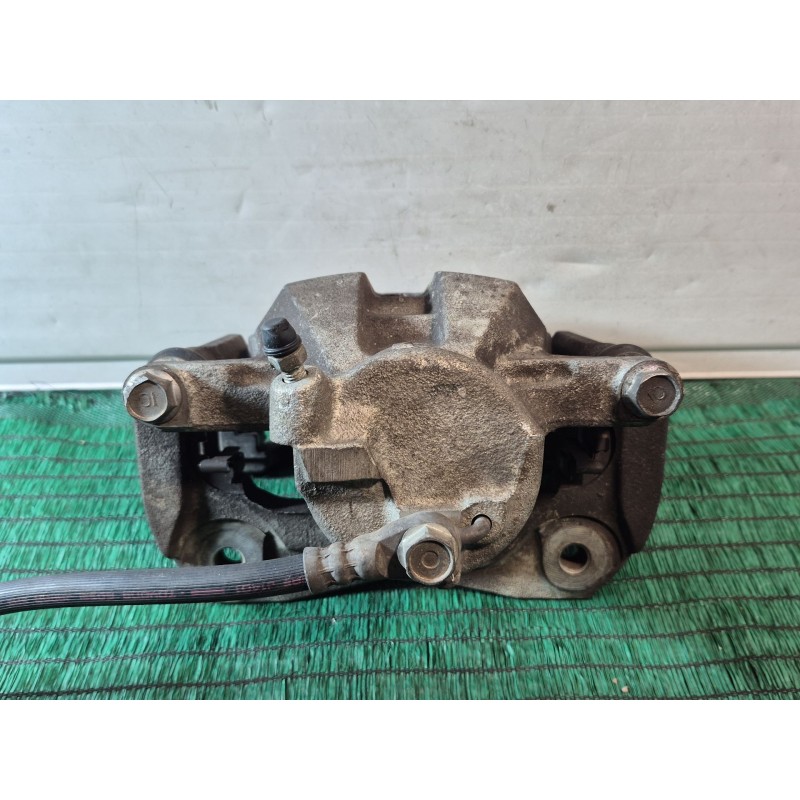 Recambio de pinza freno delantera izquierda para toyota rav 4 iii (_a3_) 2.2 d (ala35_) referencia OEM IAM   