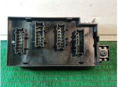 Recambio de caja reles / fusibles para mercedes-benz clase m (w164) ml 280 cdi 4-matic (164.120) referencia OEM IAM    2