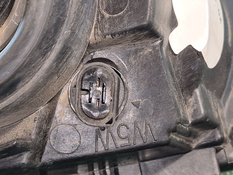 Recambio de faro derecho para bmw 3 (e46) 320 d referencia OEM IAM   