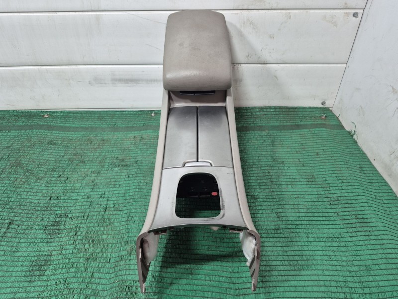 Recambio de apoyabrazos central para subaru tribeca (b9) 3.0 (wxe) referencia OEM IAM   